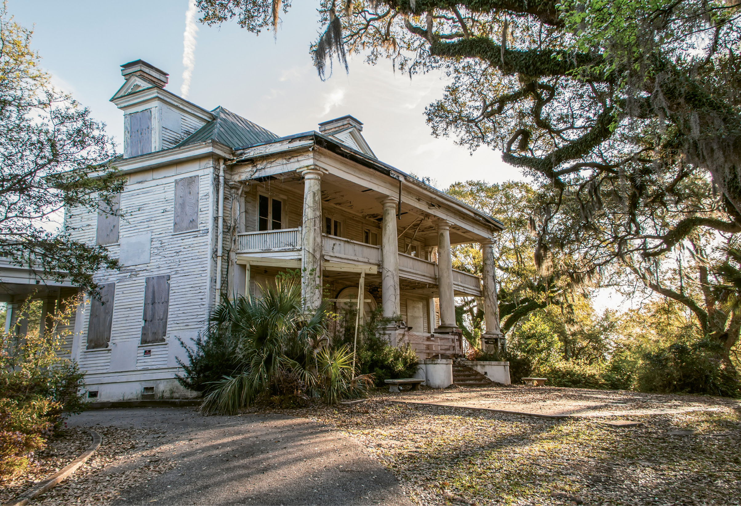 Silent Decay by Brandon Coffey  {Amateur category}  - The circa-1905 Admiral’s House on the Old Naval Base in March 2016