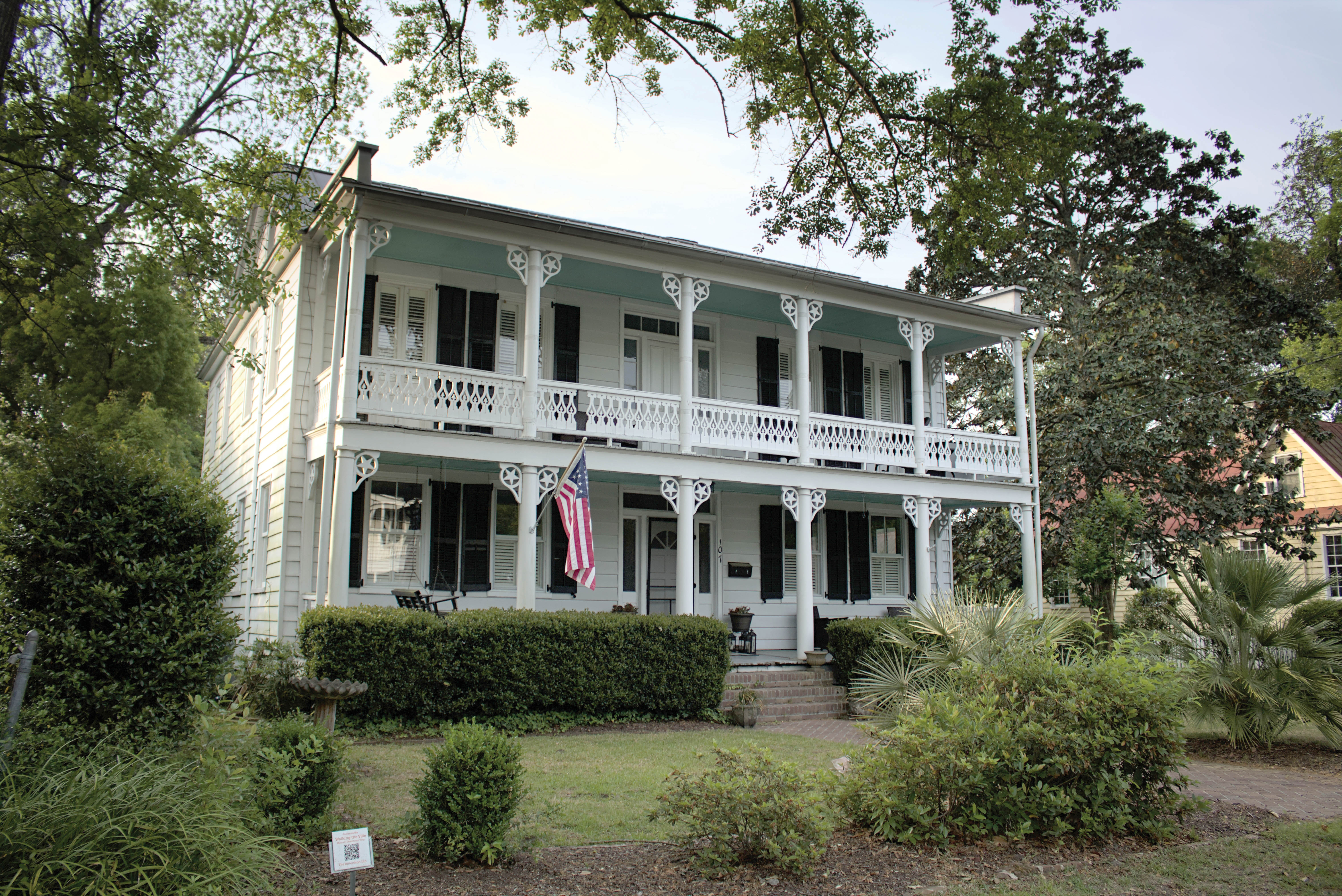 On the historic walking tour, this house is one of two residences that comprised the 18th-century Bittershon Inn.