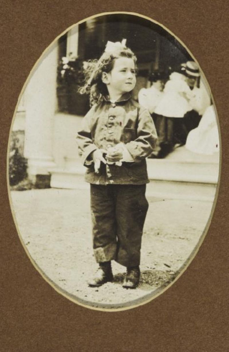 Isabelle Wilcox Baruch, the eldest of Bernard and Anne’s three children, at age five at her grandfather’s summer home in New Jersey