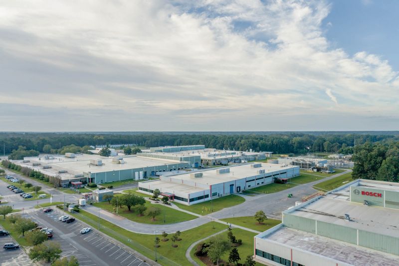 1999: The Bosch Corporation expands in North Charleston
