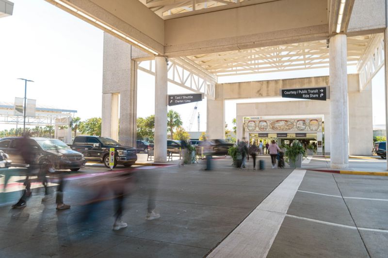 2016: Charleston International Airport expands.