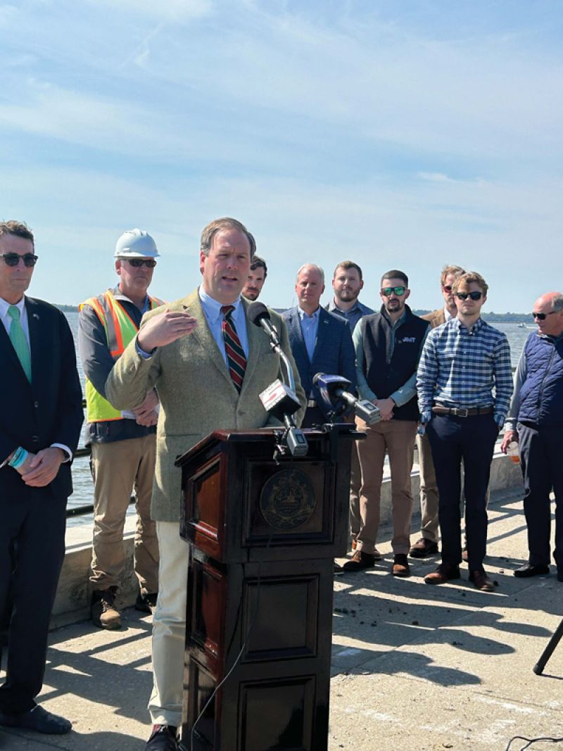 At a press conference with the Army Corps of Engineers, Mayor Cogswell discusses the completion of a portion of the Battery upgrades and reinforcement.