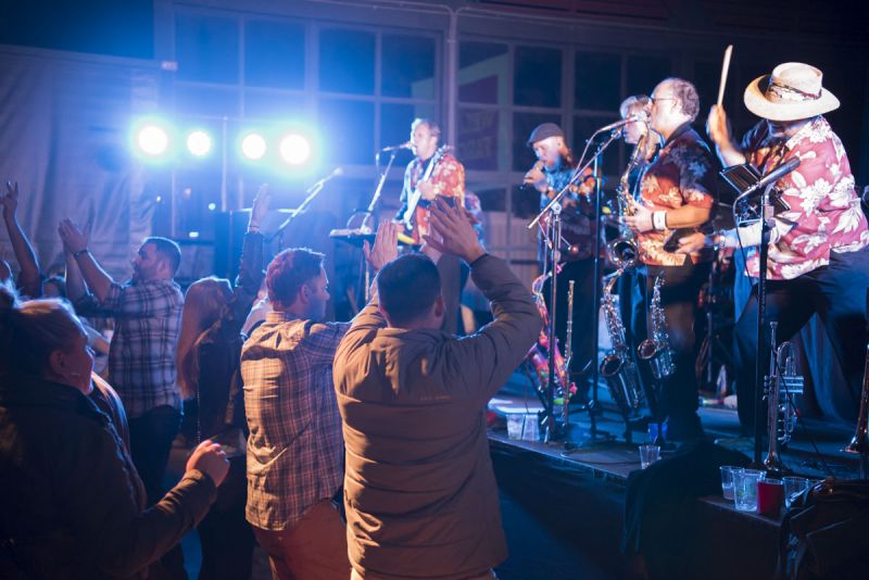 Guests clapped and sang along to Second Nature&#039;s tunes.