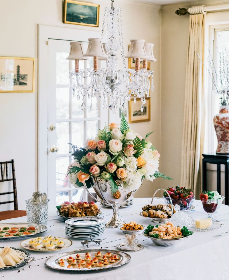 ...such as this “Breakfast at Wimbledon” buffet, at their Old Windermere home.