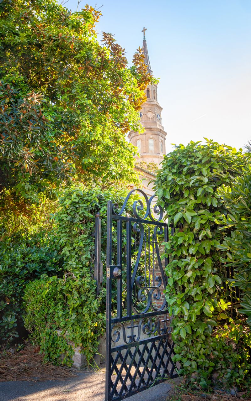 Philadelphia Alley gate